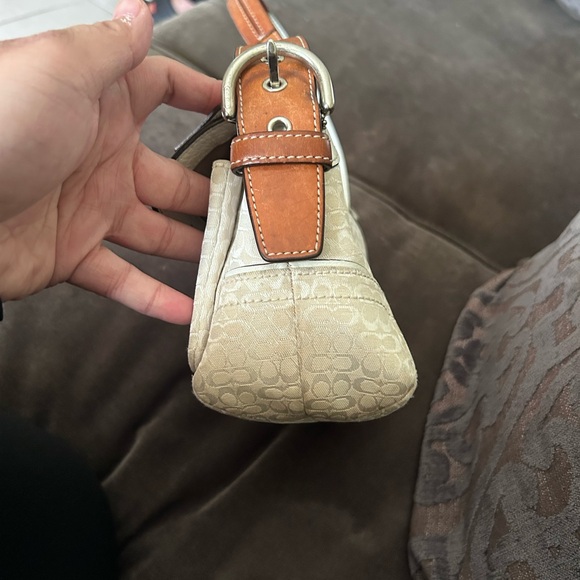 Coach SoHo Purse - Picture 8 of 15